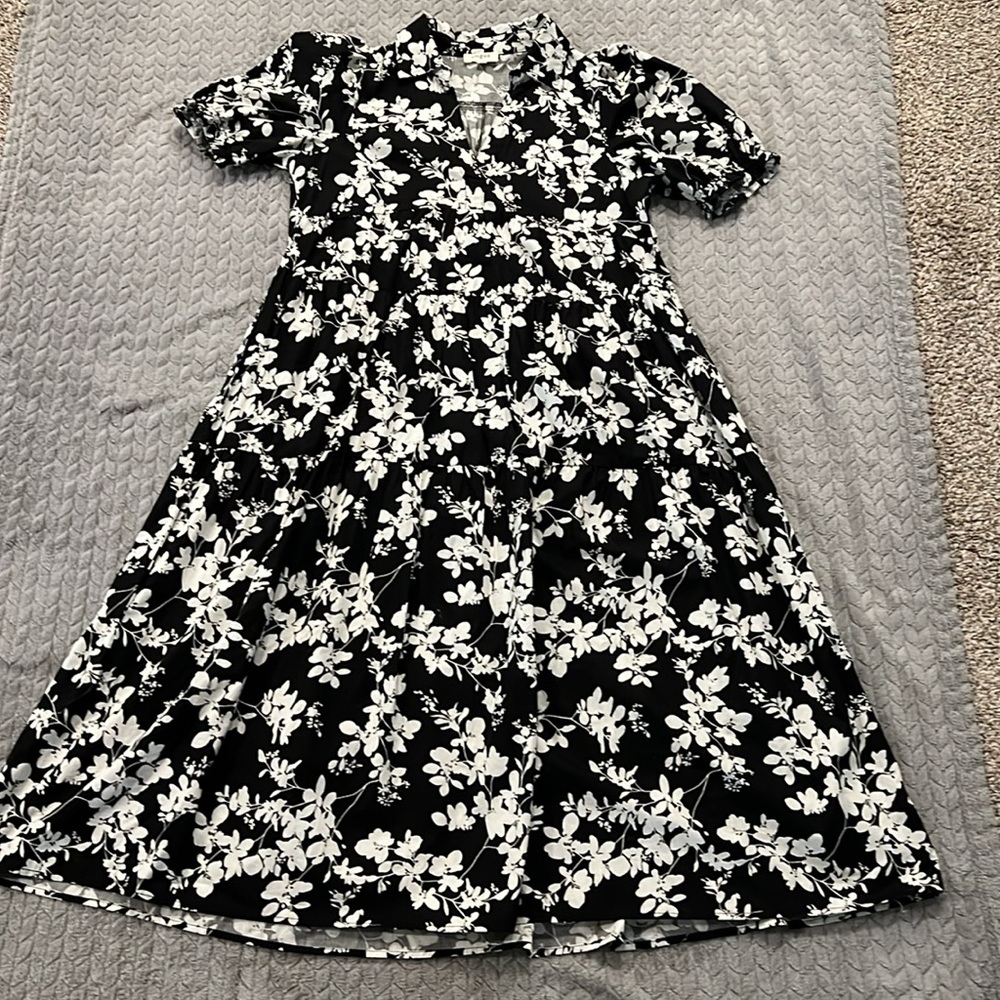 Umgee Black & White Short Sleeve Floral Midi Maxi Dress